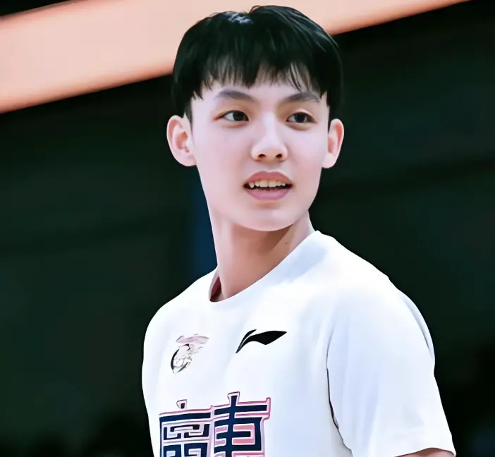 本场比赛中, 锻炼新人, 以及接下来 本场比赛中, 锻炼新人, 以及接下来