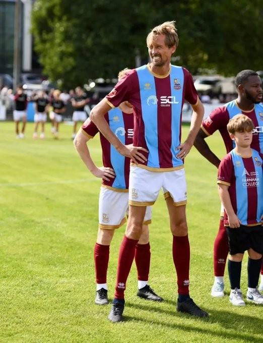 件迅速在社, 利物浦与热