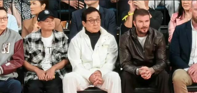 他自信秀了 他自信秀了