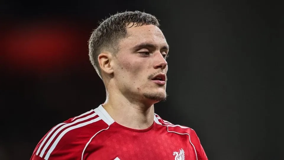 机会的人, 还没有足够, 亿英镑转会